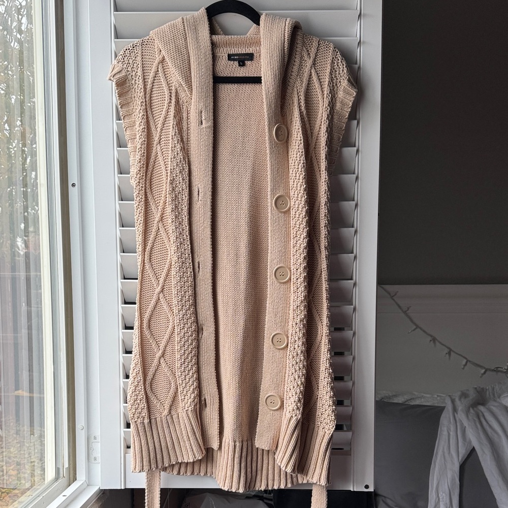 BCBGMaxAzria Beige Cable Knit Cardigan Vest
